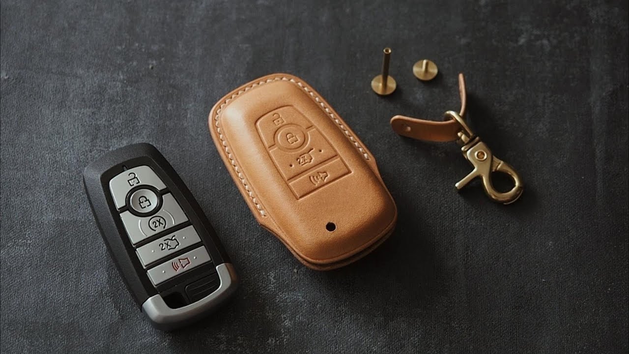 Making of a Handmade Leather Ford Mustang Key Case ,Leather Craft, Car Key Fob