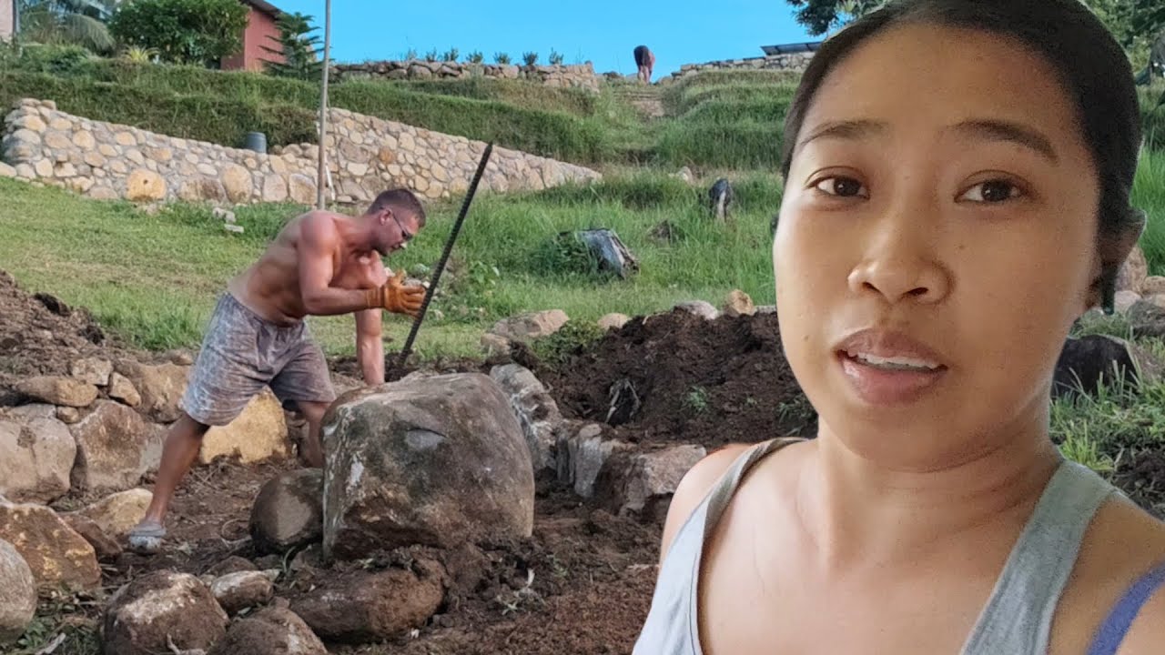Мой муж делает больше террас.
