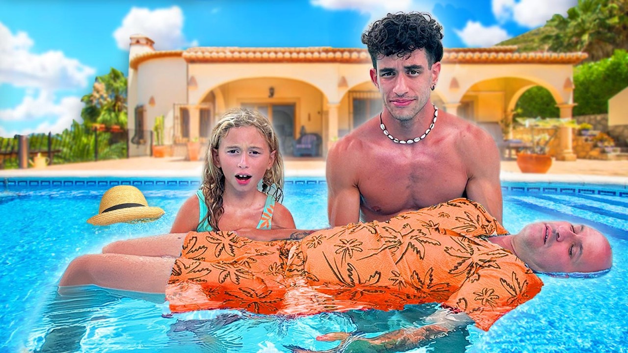 GIORGIA E STEFANO FANNO SCHERZO E BUTTANO IN PISCINA PAPÀ SALVO CHE SI SENTE MALE E SVIENE! *Aiuto*