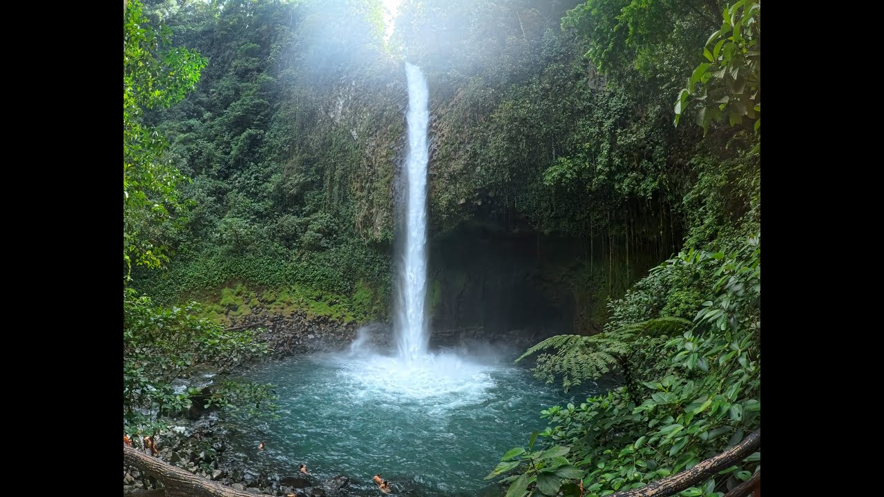 Costa Rica Adventure Series #3 .La Fortuna Waterfall 🌿💦 | Breathtaking Hidden Gem! 🇨🇷✨