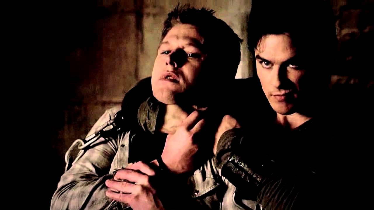 Damon & Elena 