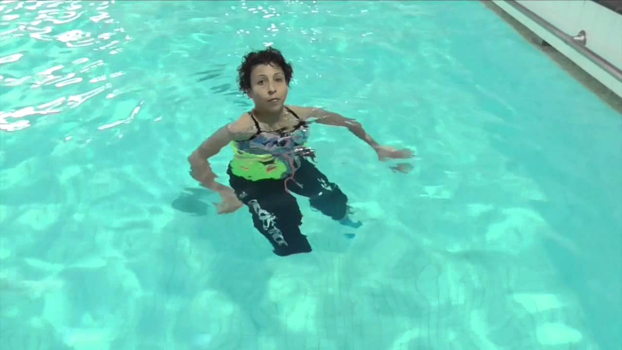 Aqua Instructor tip #30 Deep water rock n roll