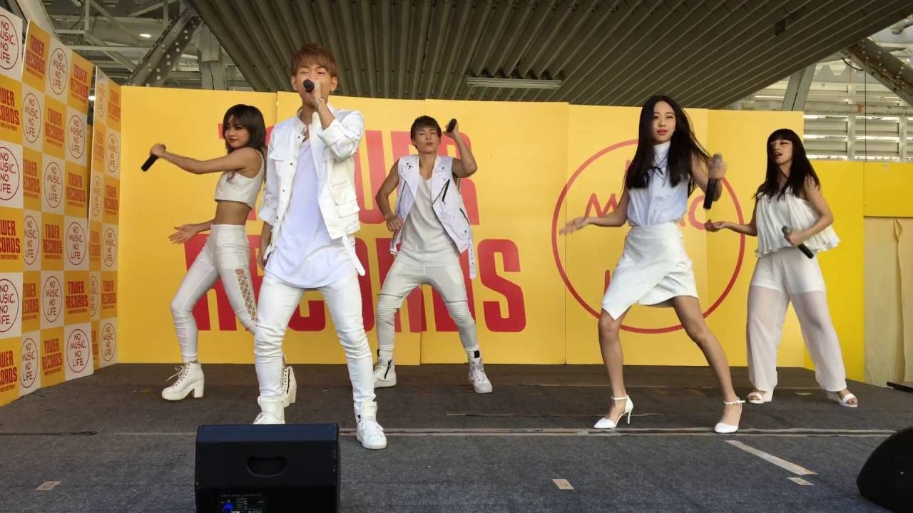 lol(エルオーエル）「fire!」　lol live circuit 2016～bye bye～【愛知県：タワーレコード名古屋近鉄パッセ】