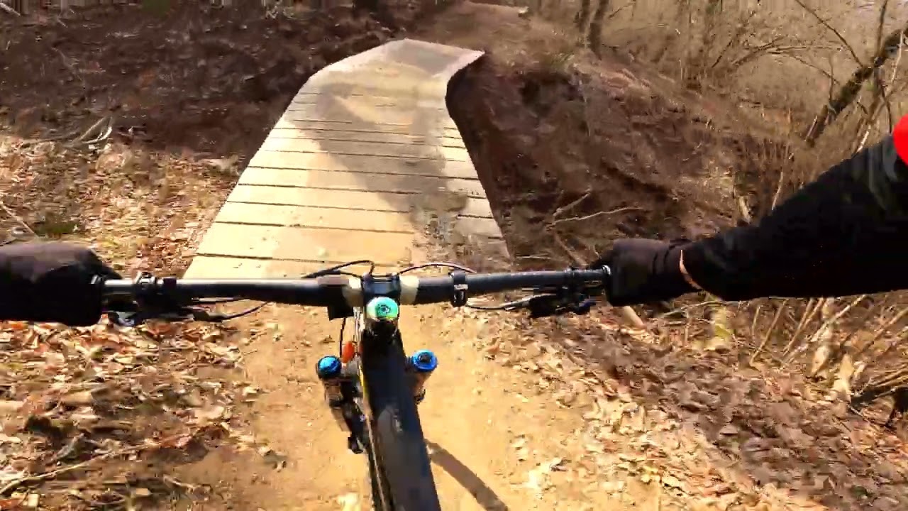 Robidi&scaron;če Trail Center