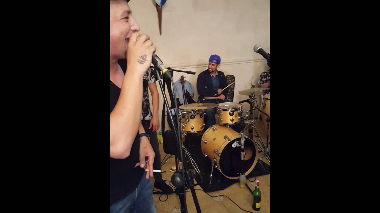 Los yakis y el viejino 2016