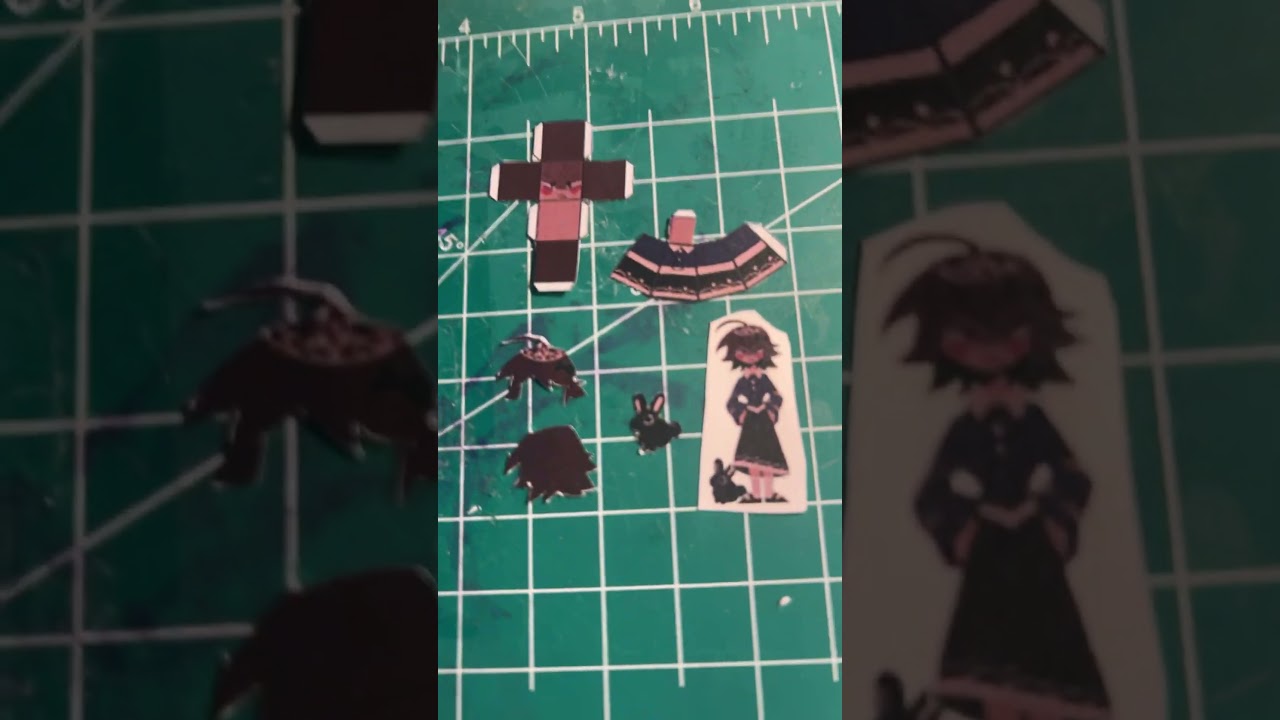 FPE Alice template paper craft 14 