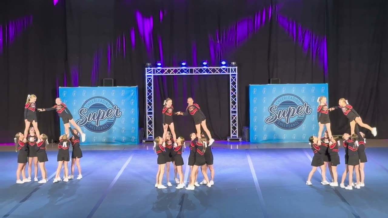 Helsinki Athletics Cheerleaders HAC - Essence | Cheer Minit Level 1 | Super 1 2025
