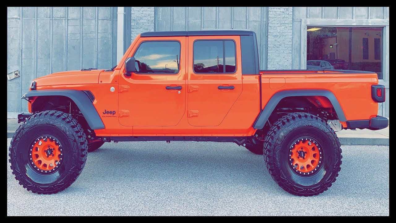 Smokey JT | Deep Cleaning My Jeep Gladiator