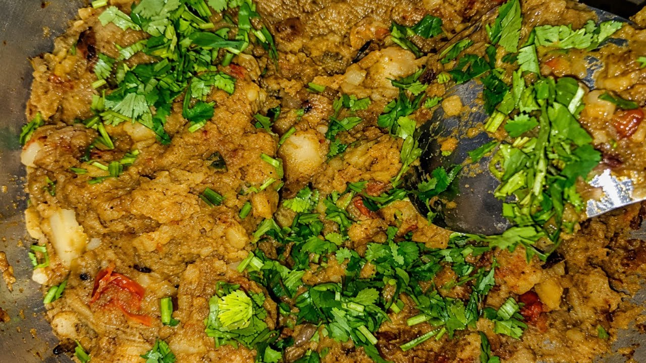 Aalu Baingan Bharta ki sabse easy aur tasty recipe 😍| बैंगन और आलू से बना चटपटा भर्ता | #cooking