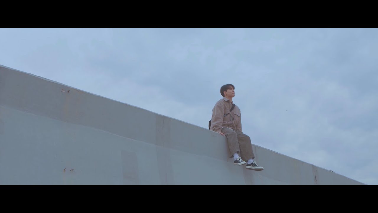 뉘뉘 (NUITNUIT) - Lune (Official M/V)