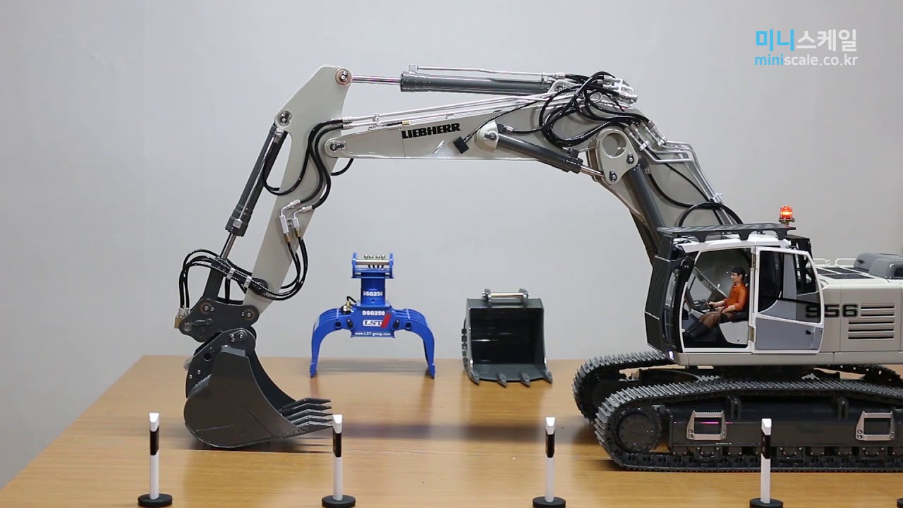 1/14.5 PREMACON(프레마콘) Liebherr(립헬) R956 with Adjustable Boom Kit