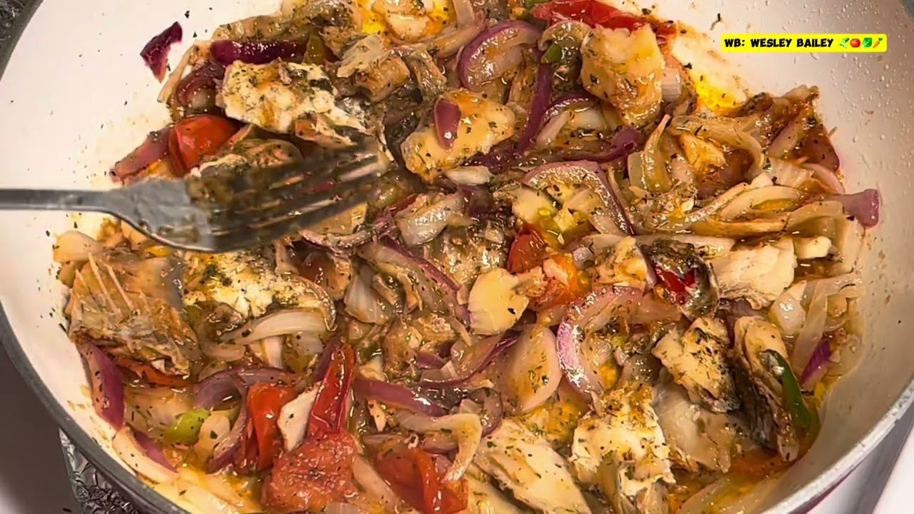 Cook Up Saltfish/Bacalao (bah-kah-LAH-oh)