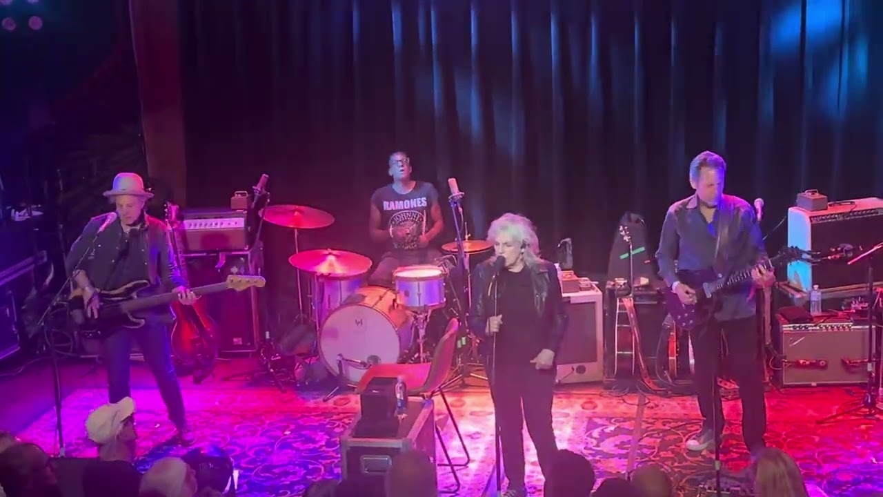 Lucinda Williams - 9/28/25 - Troubadour; West Hollywood, CA