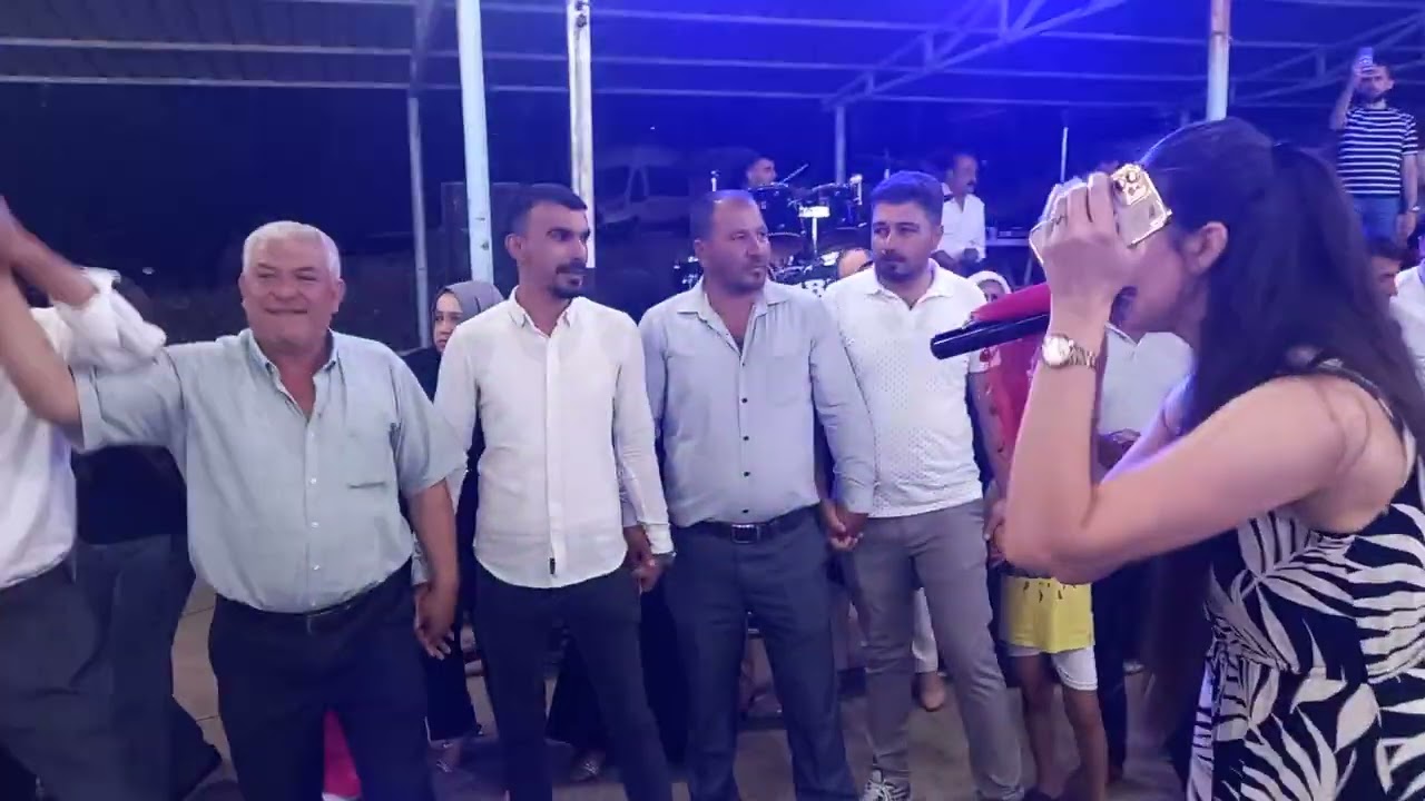Bir mezarın iki taşı var ESMEREY