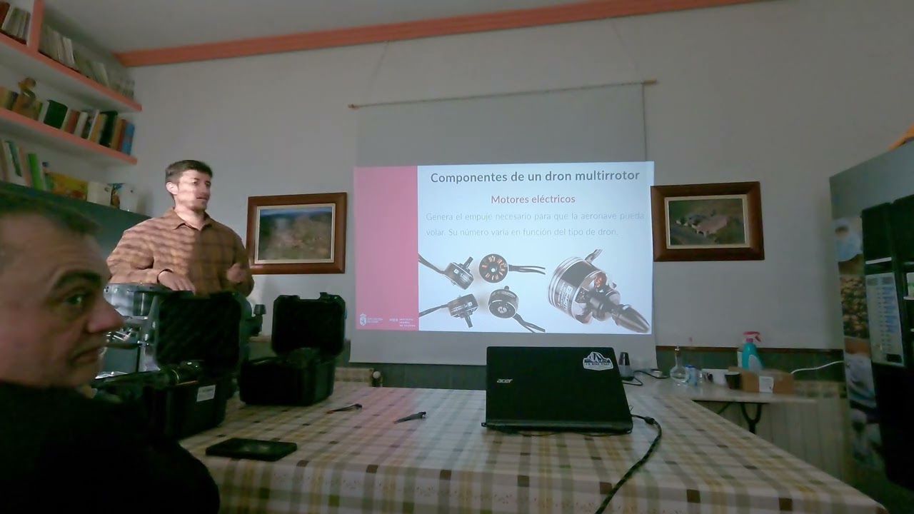 Taller didáctico: Introducción al manejo de los drones aplicados al patrimonio cultural.