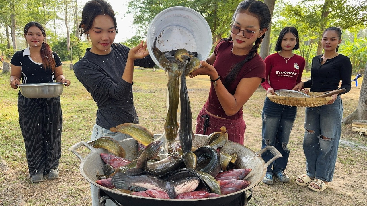 Amazing cooking fish with banana flower recipe