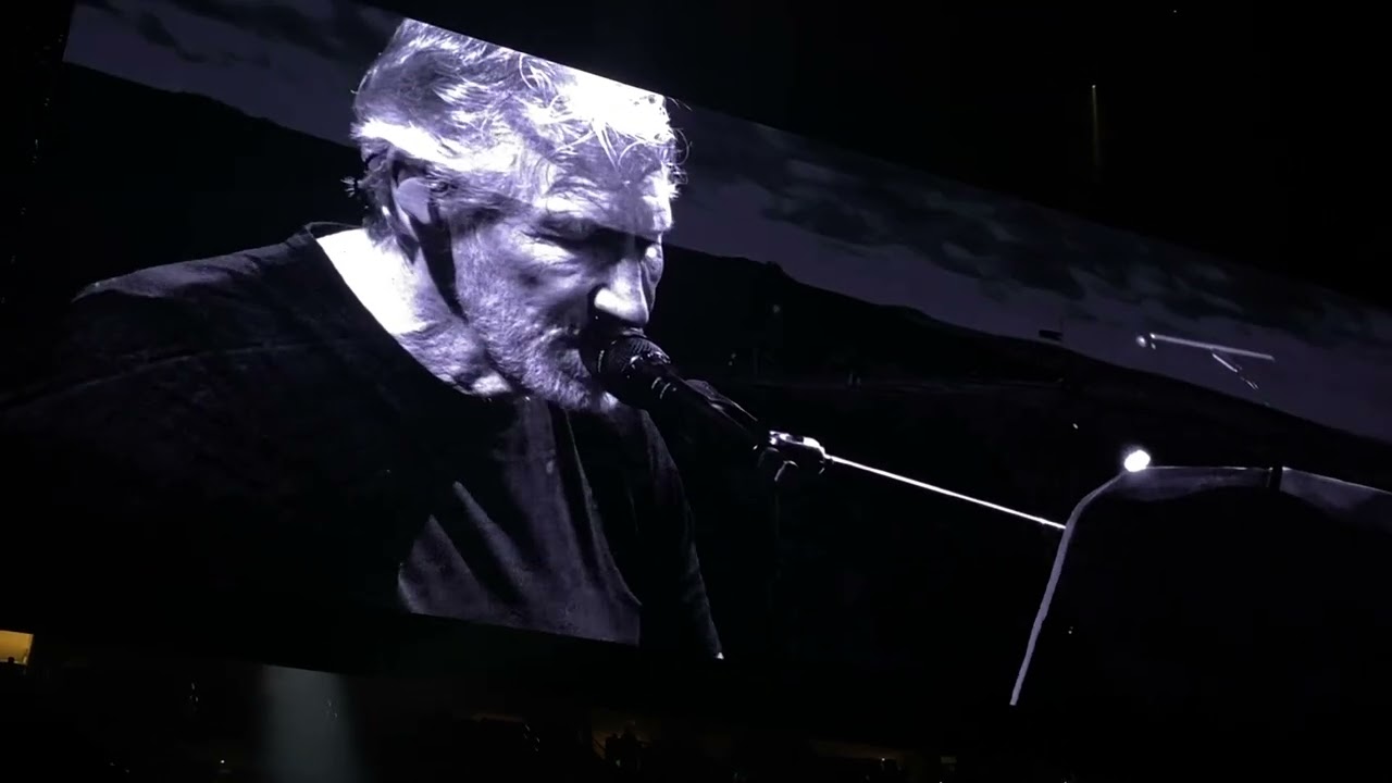 “The Bar” (new song) by Roger Waters @Pittsburgh 7-6-2022