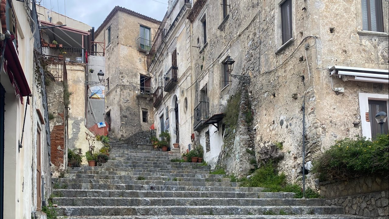 SCALEA 🇮🇹 Ancient Streets of Calabria | Italy Walking Tour