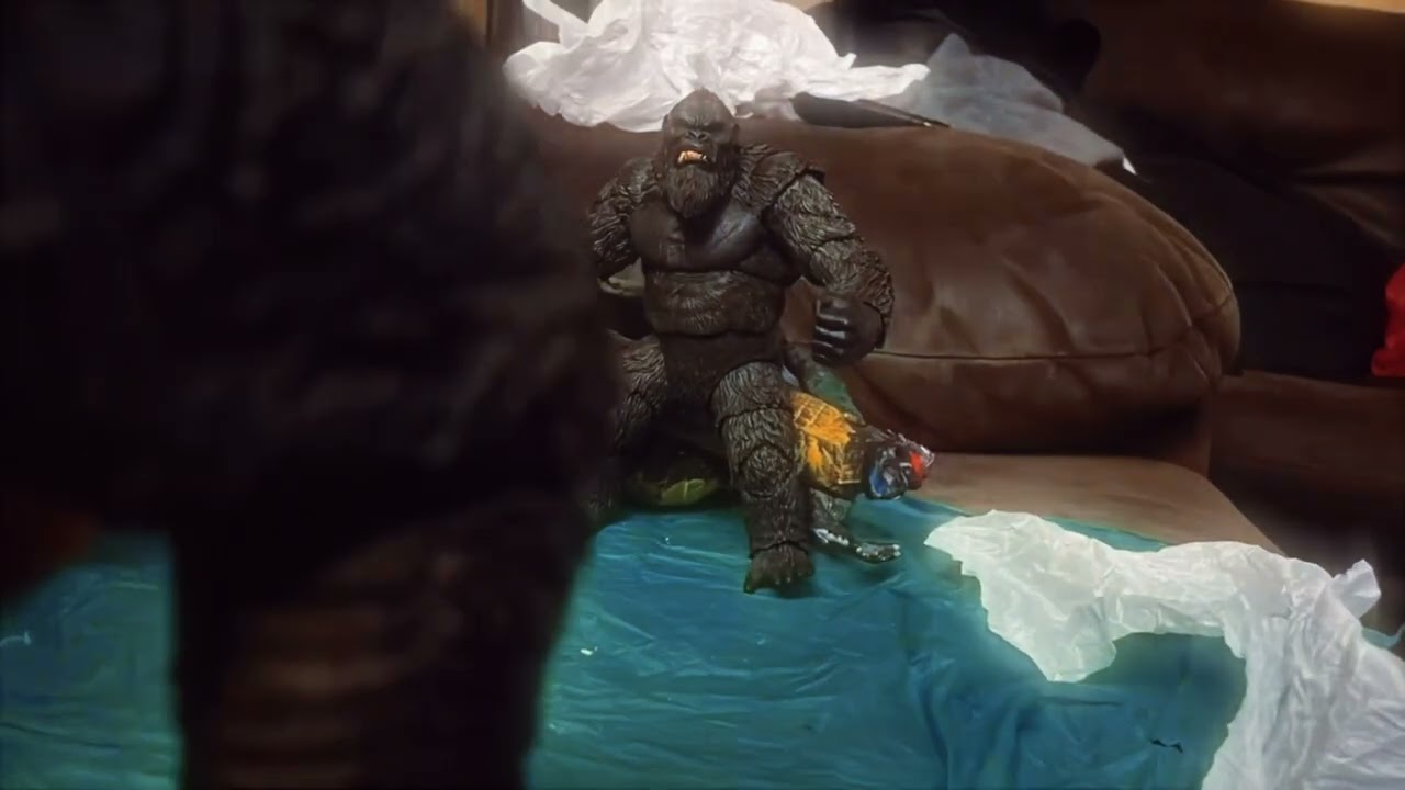 Godzilla Vs Kong test stop motion Edited