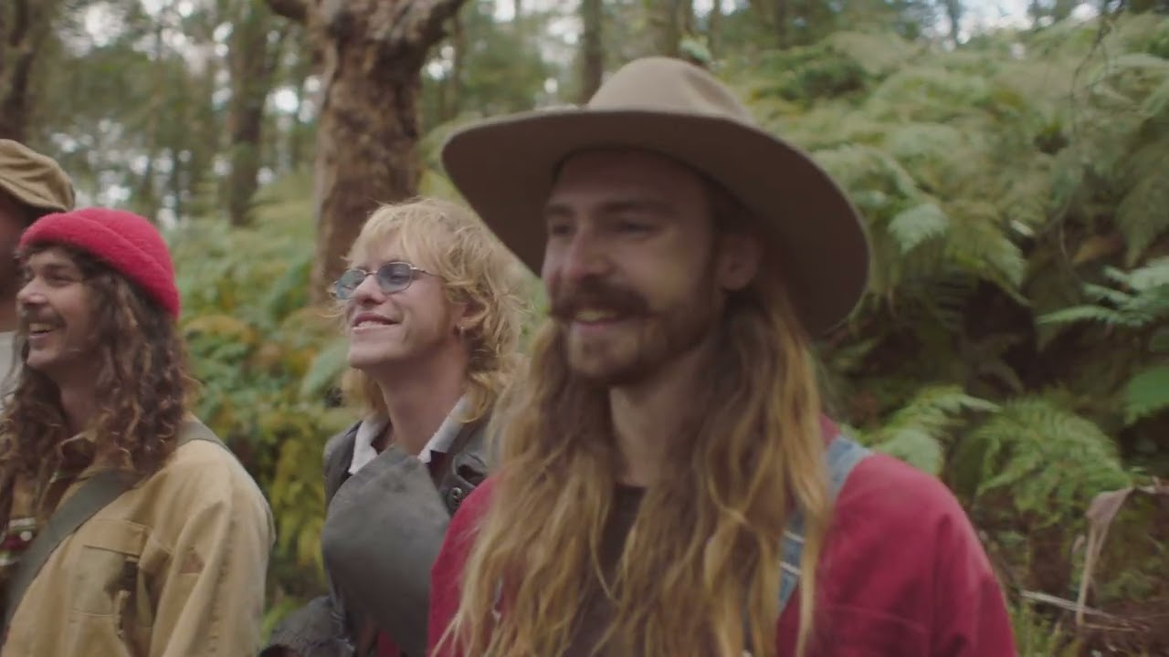 PEACH FUR - DRAGONFLY (Official Video)