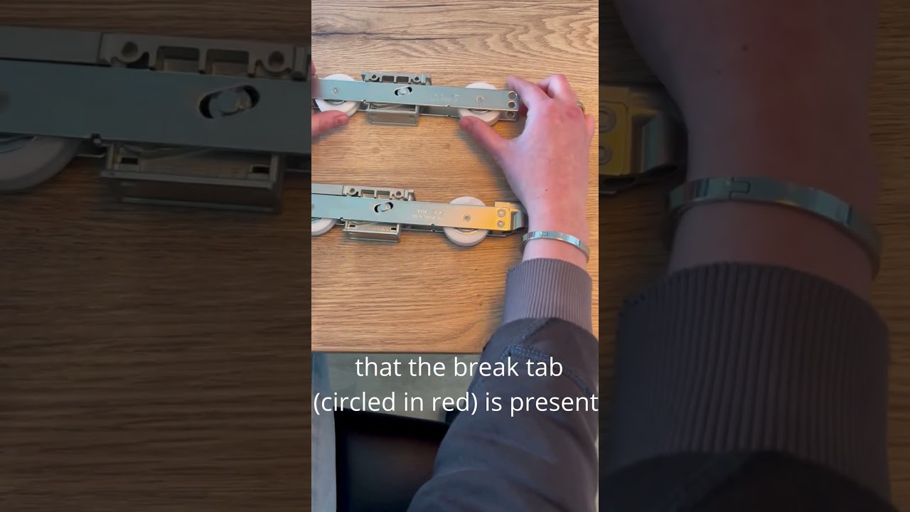 Unboxing of a GU 934 lift and slide roller set