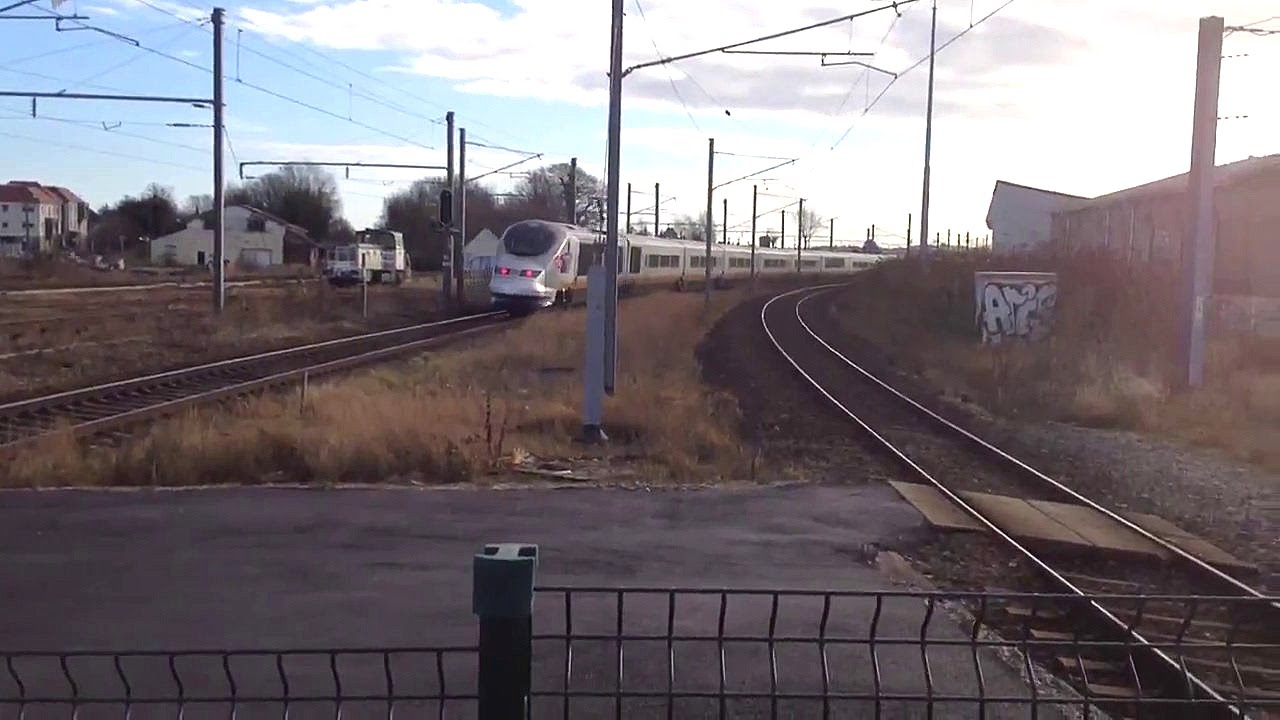 Départ d'un Eurostar en gare d'Etaples - Le Touquet