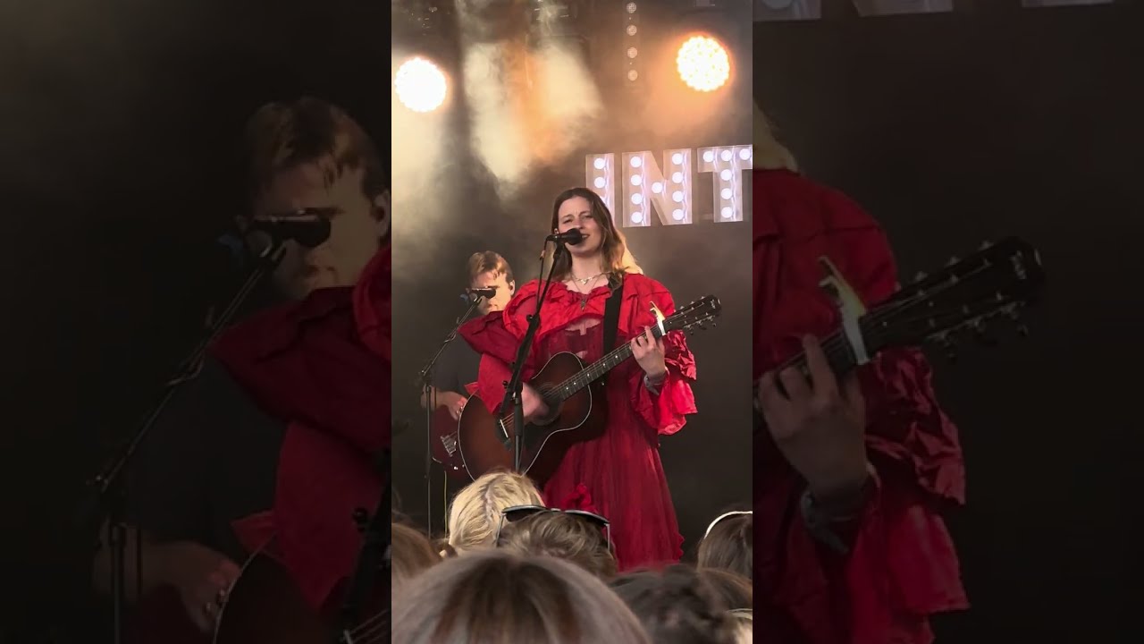Paris Paloma - drywall (Live at Glastonbury)