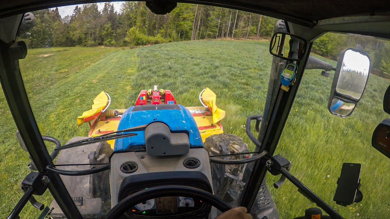 Cab View | NEW HOLLAND T5 120 | Mowing Grass