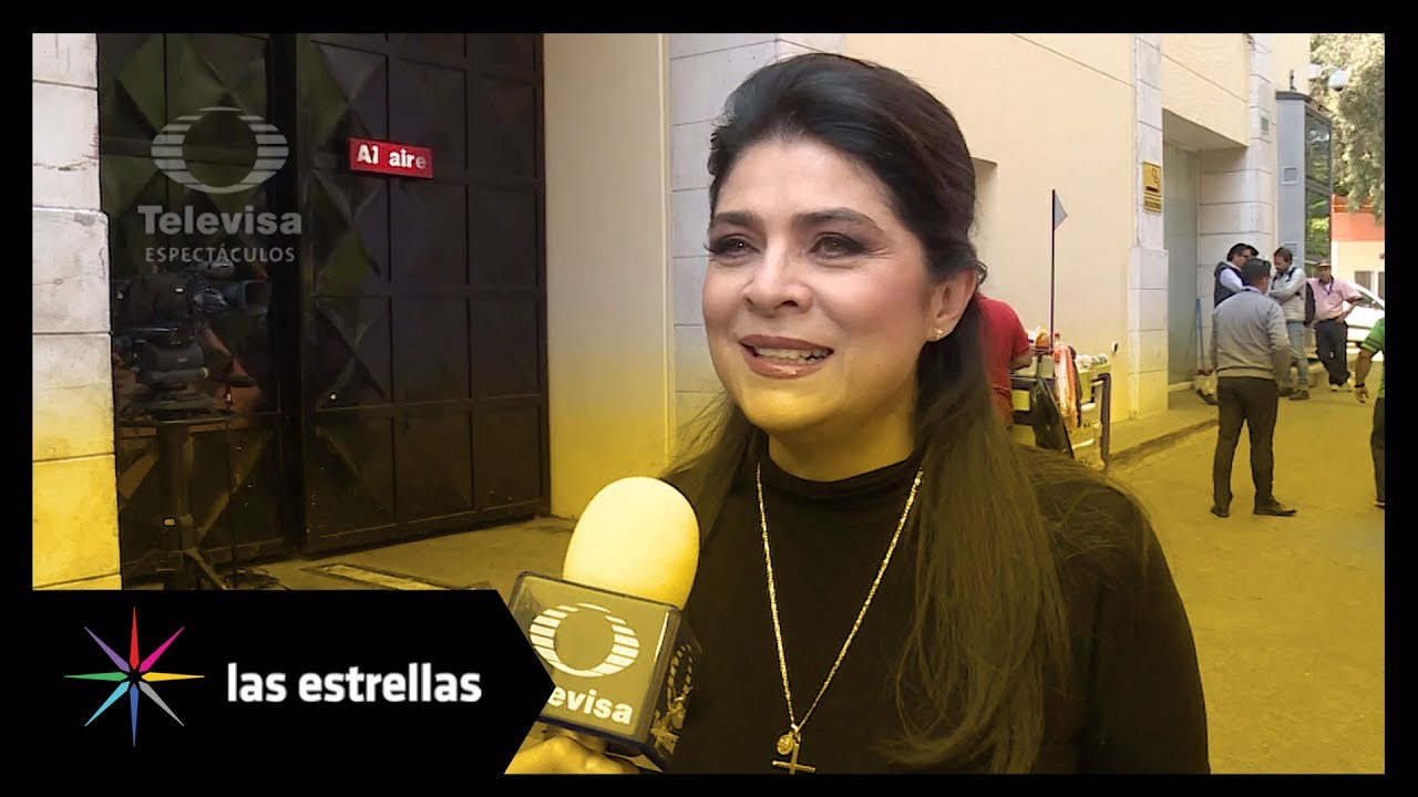 Victoria Ruffo celebra 4 décadas de carrera artística | Las Estrellas