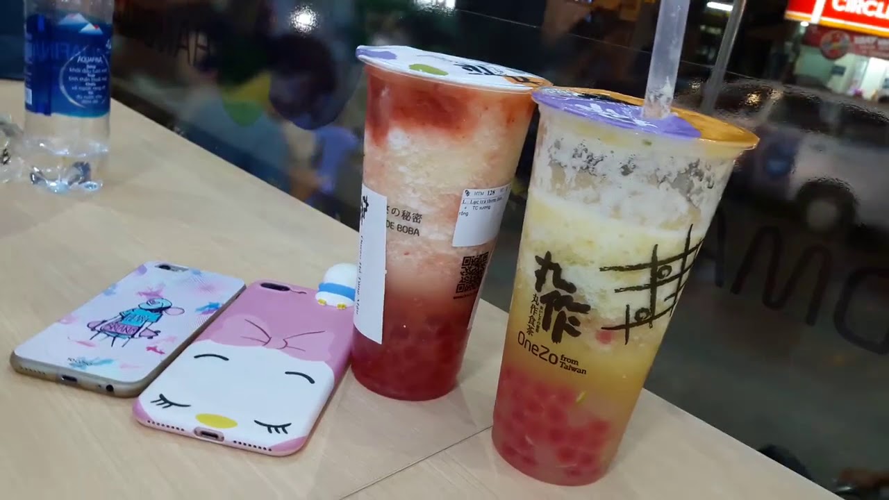 Hanging Out with Friends | Onezo Taiwan | VIETNAM 2017