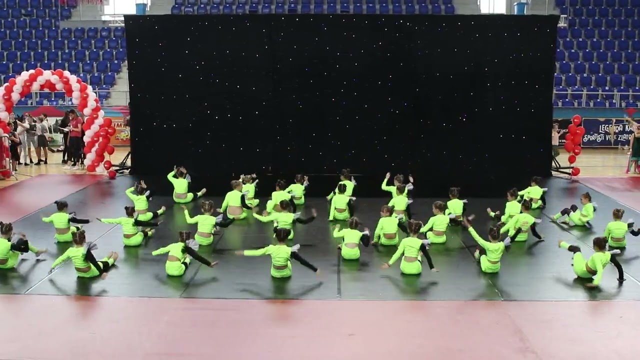 Royal Dance Studio - The Age of Pop