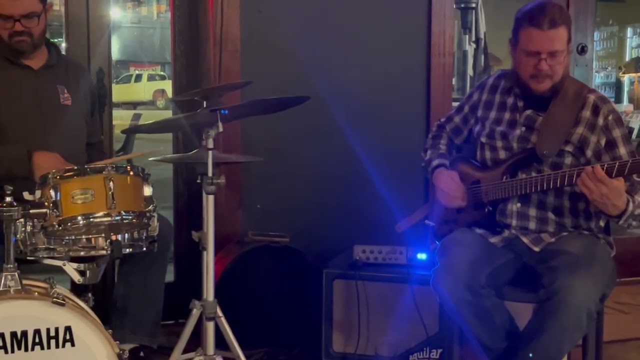 Wave-The Trio at Foundry on Fifth 11132025