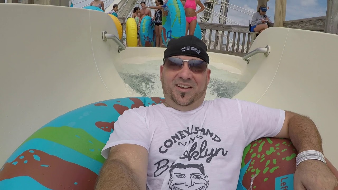 Raging Waters Wildwood  (Adventues of Daddy and Bella)