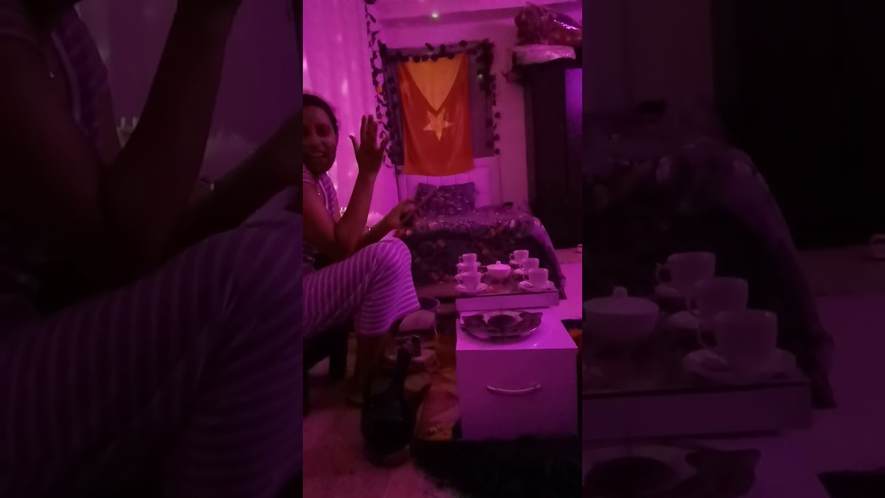 ምስ ዓሞይ ኮነ ፕራክ ገረየን ከንፈረይ ክስራሕ እየ ኢለ😜😜😜😜😜😜😜😜
