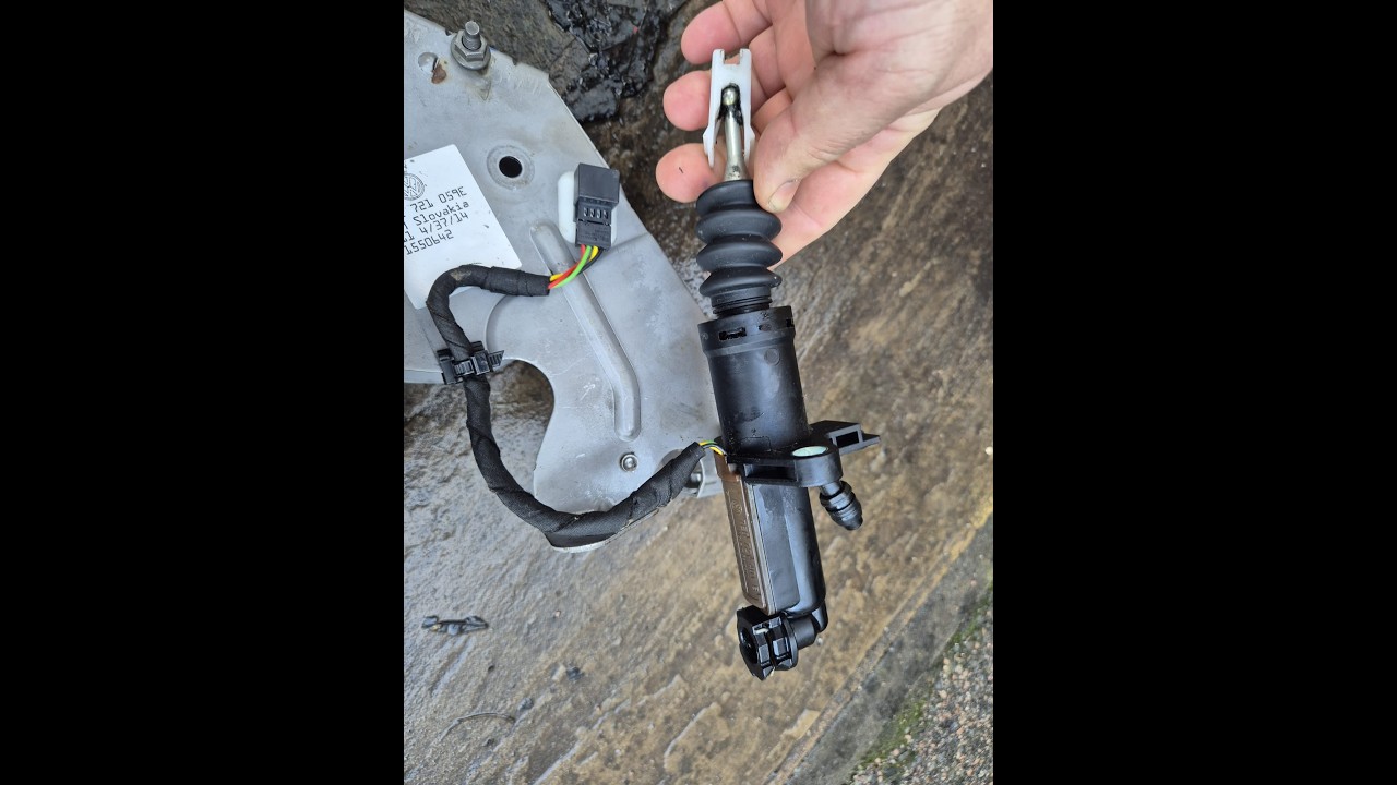 VW Clutch sticking to the floor - Solved