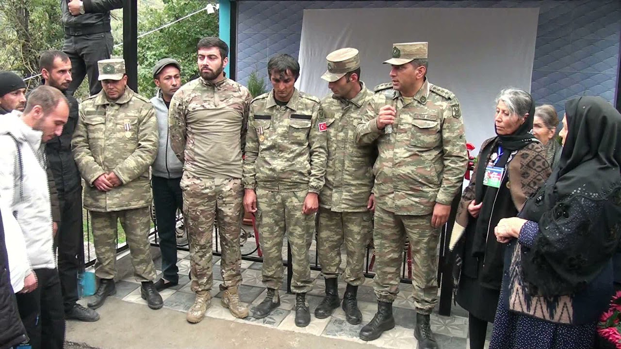 Daşkəsən rayonu Dəstəfur kənd Şəhidlərinin ad günündə bulaq açılışı.Şəhidlər ölməz Vətən bölünməz.