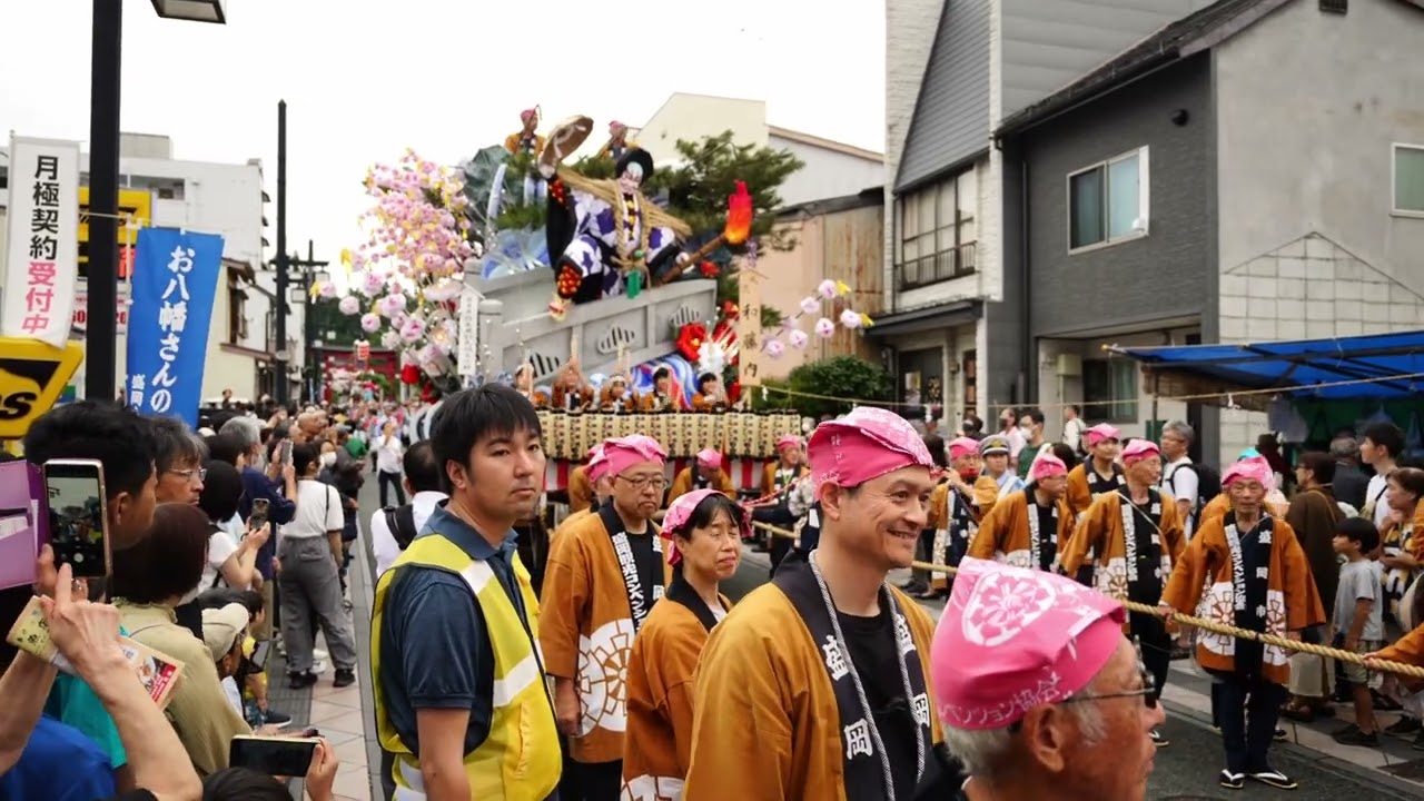 盛岡秋祭り盛岡八幡宮例大祭「全山車パレード」