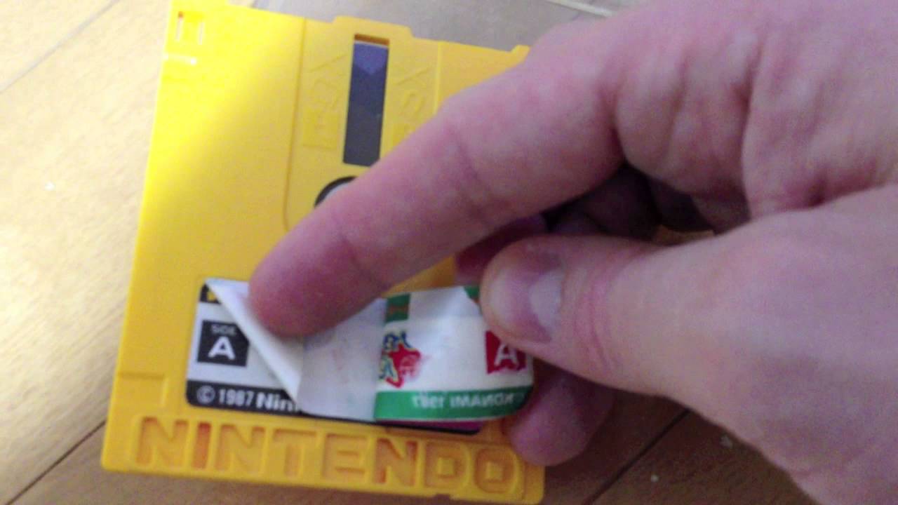 Look for this when buying Famicom Disk System games