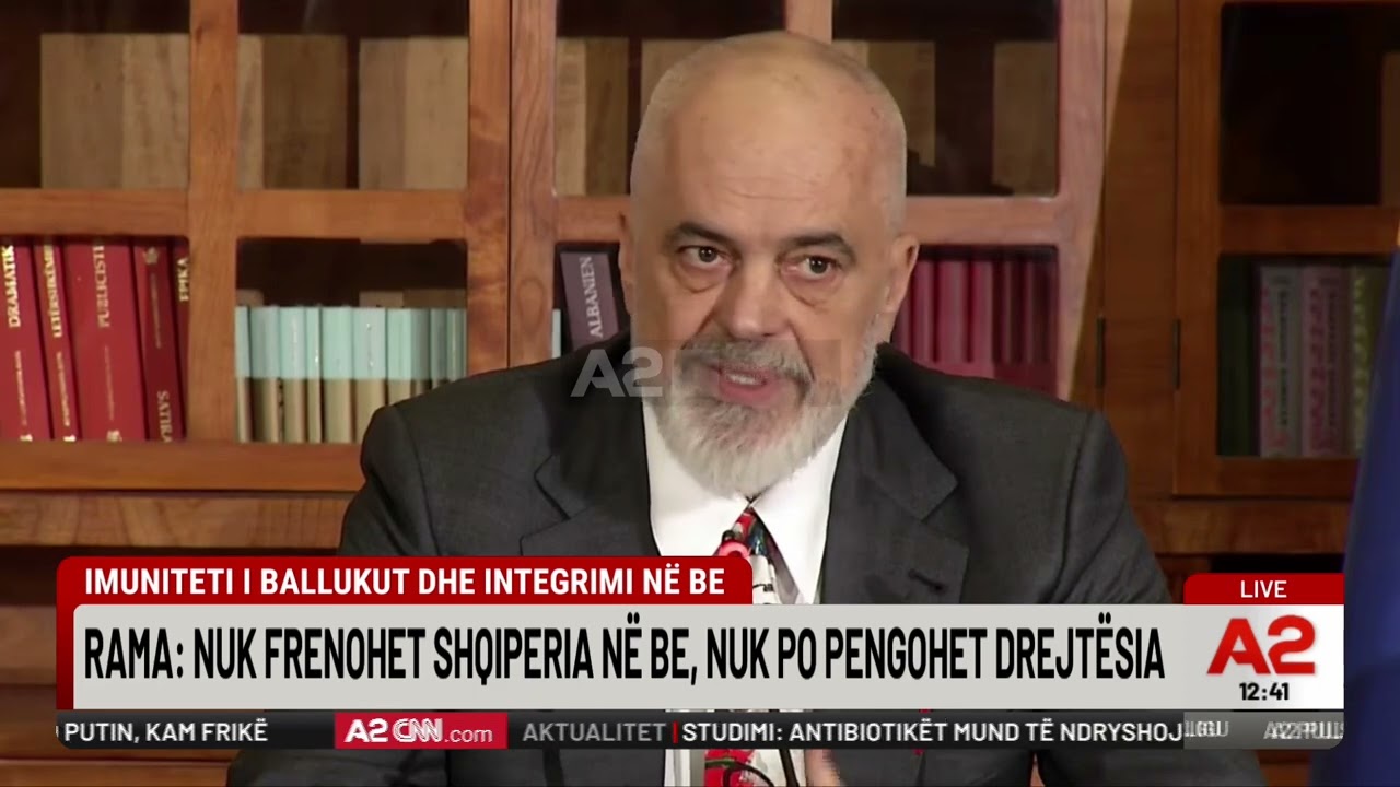 “Nuk pranoj të më shohë njeri nga lart poshtë” – Për çfarë e ka fjalën Rama?