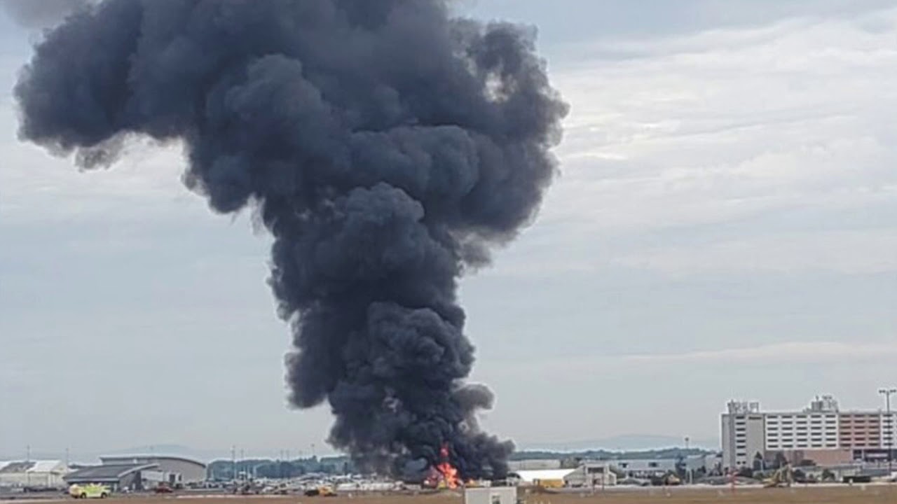 B-17 crash at Bradley Airport - listen to scanner audio