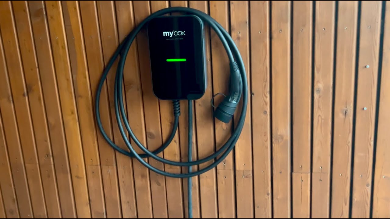 In&scaron;tal&aacute;cia nab&iacute;jacej stanice MyBox s dynamick&yacute;m riaden&iacute;m v&yacute;konu.