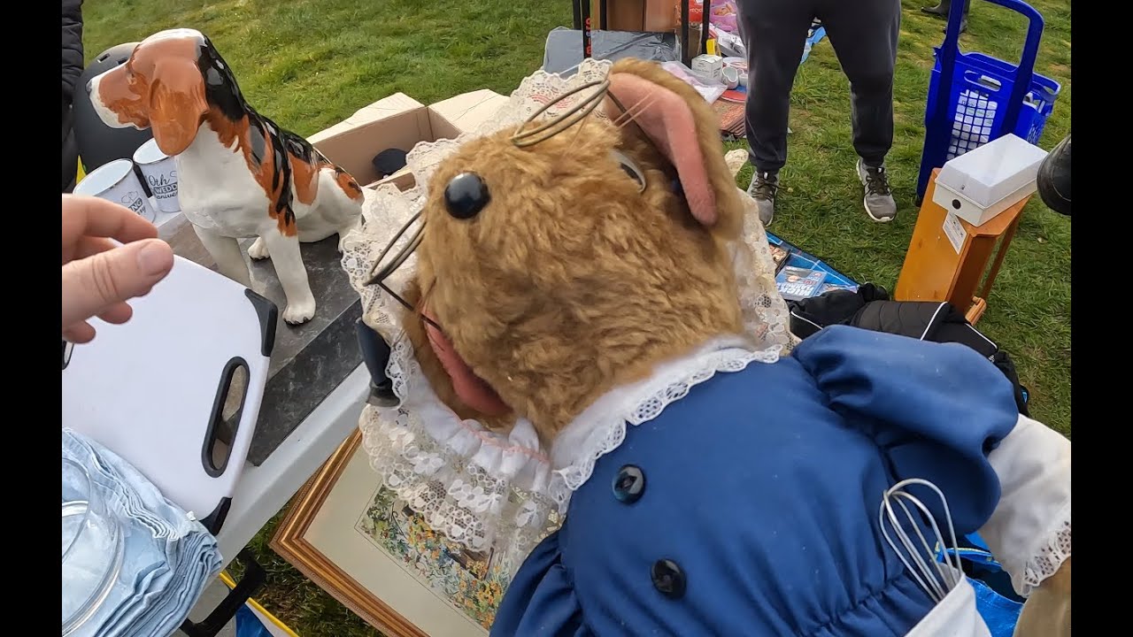 Sunday car boot hunting at great amwell car boot vlog 175