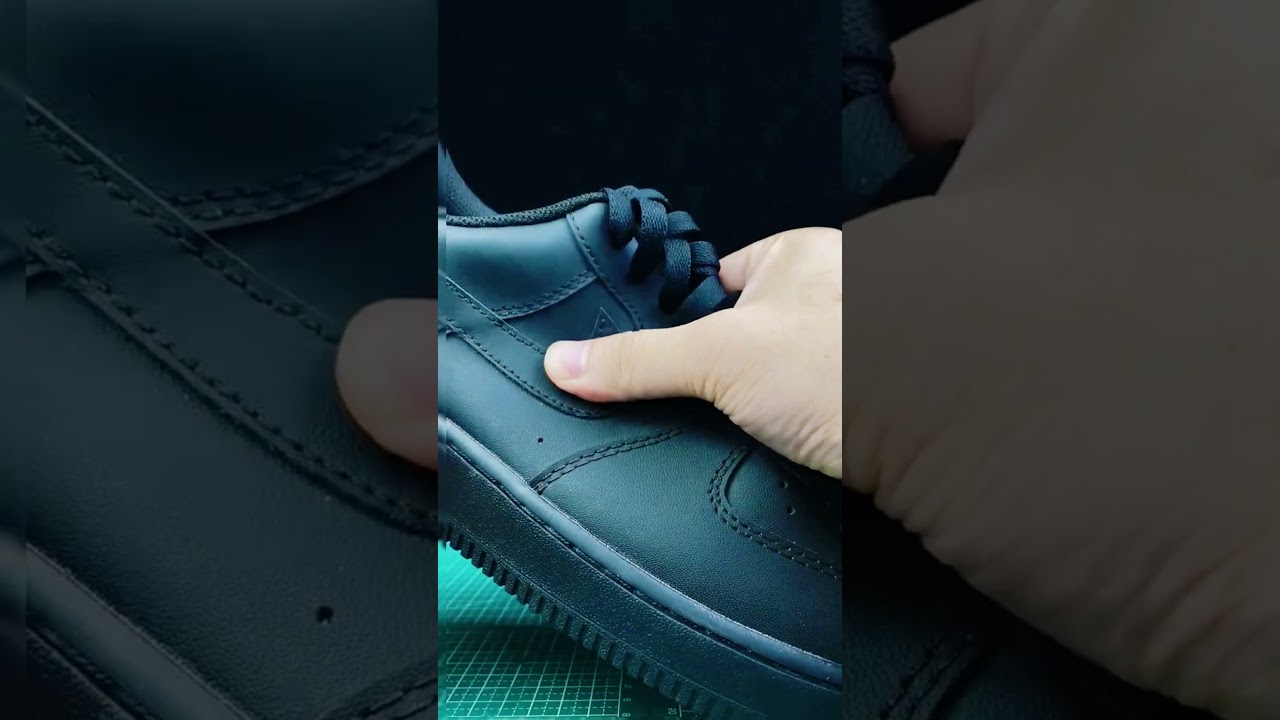 Nike Air Force 1 Low triple black [Shoe guide]121