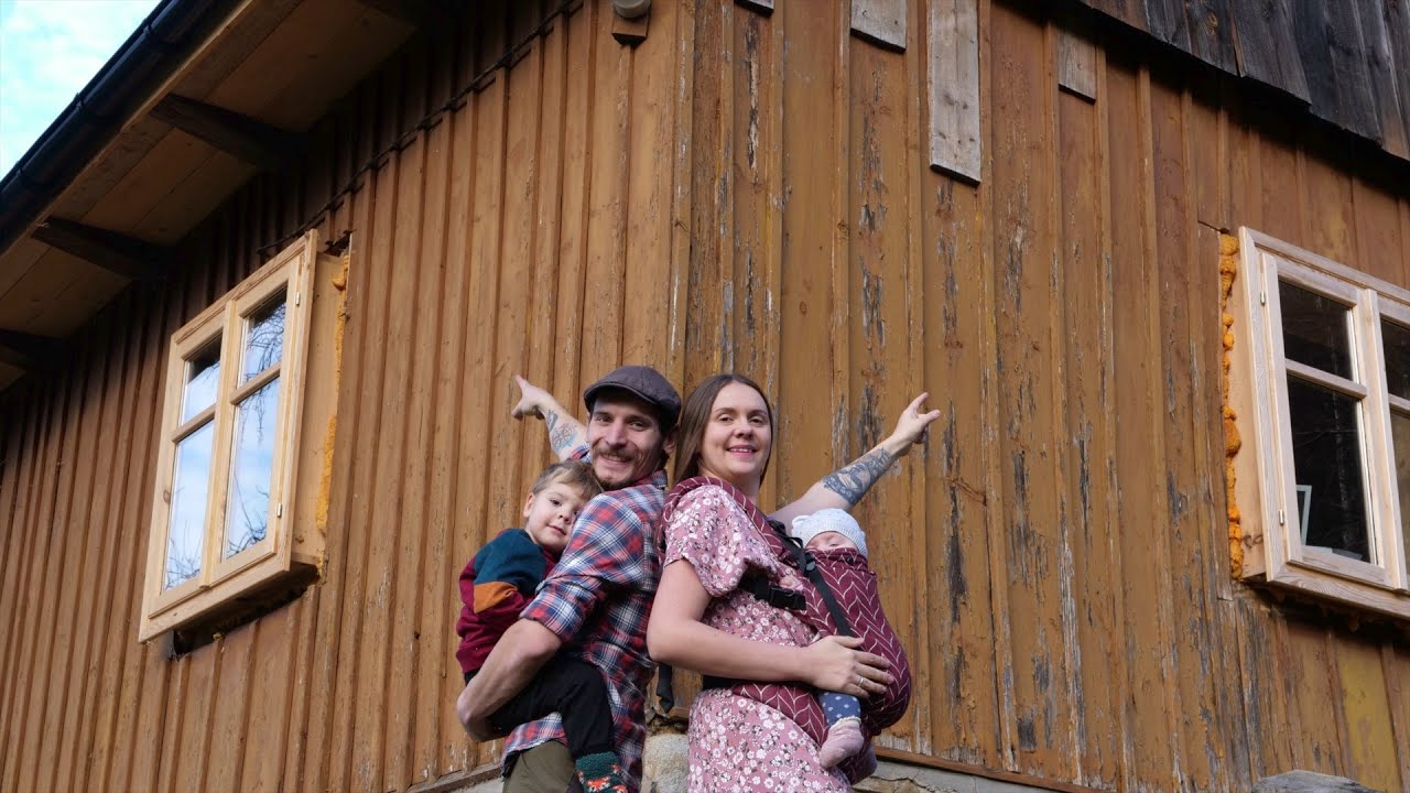 Spacer po naszej starej chacie, którą sami odnawiamy :)
