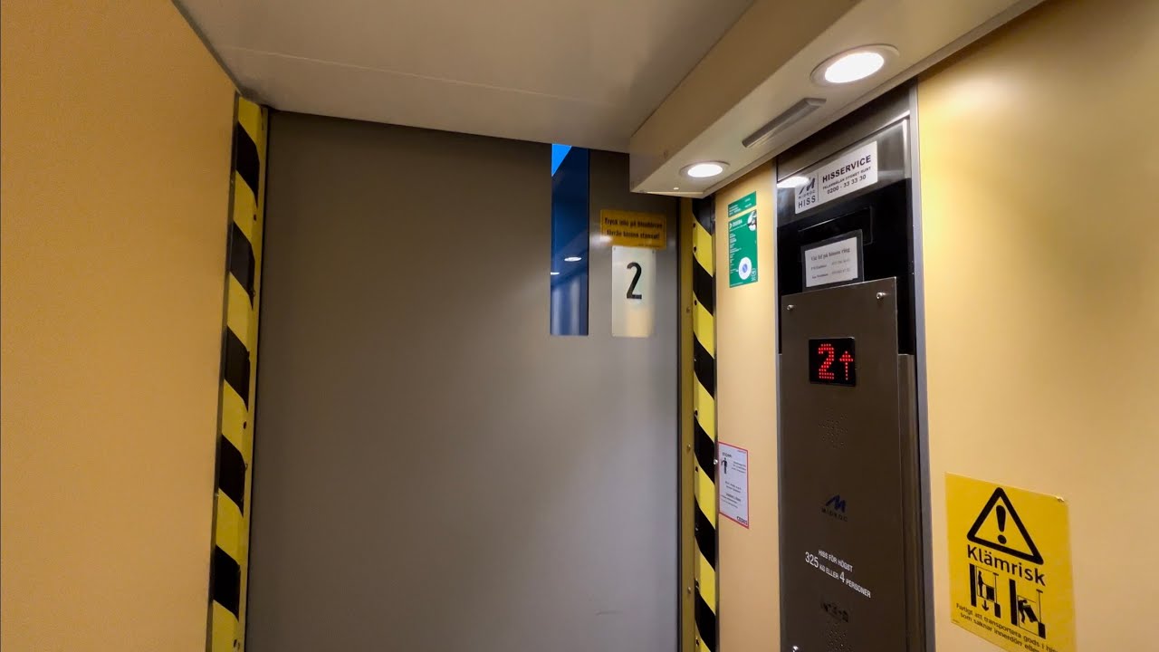1990 KONE (mod. by: Midroc / HW) Roped Hydraulic Elevator @ Reffelmansvägen 1A, Hudiksvall, Sweden.