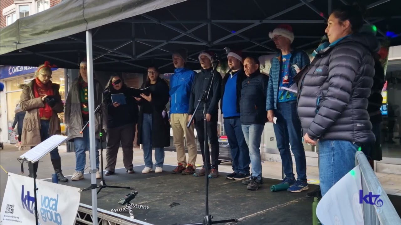Light the Night @ Light Up Whitton (Nov'25) - KT6 Vocal Group