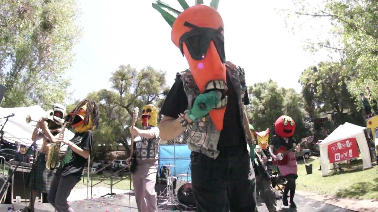 The Radioactive Chicken Heads Full Set Part 1