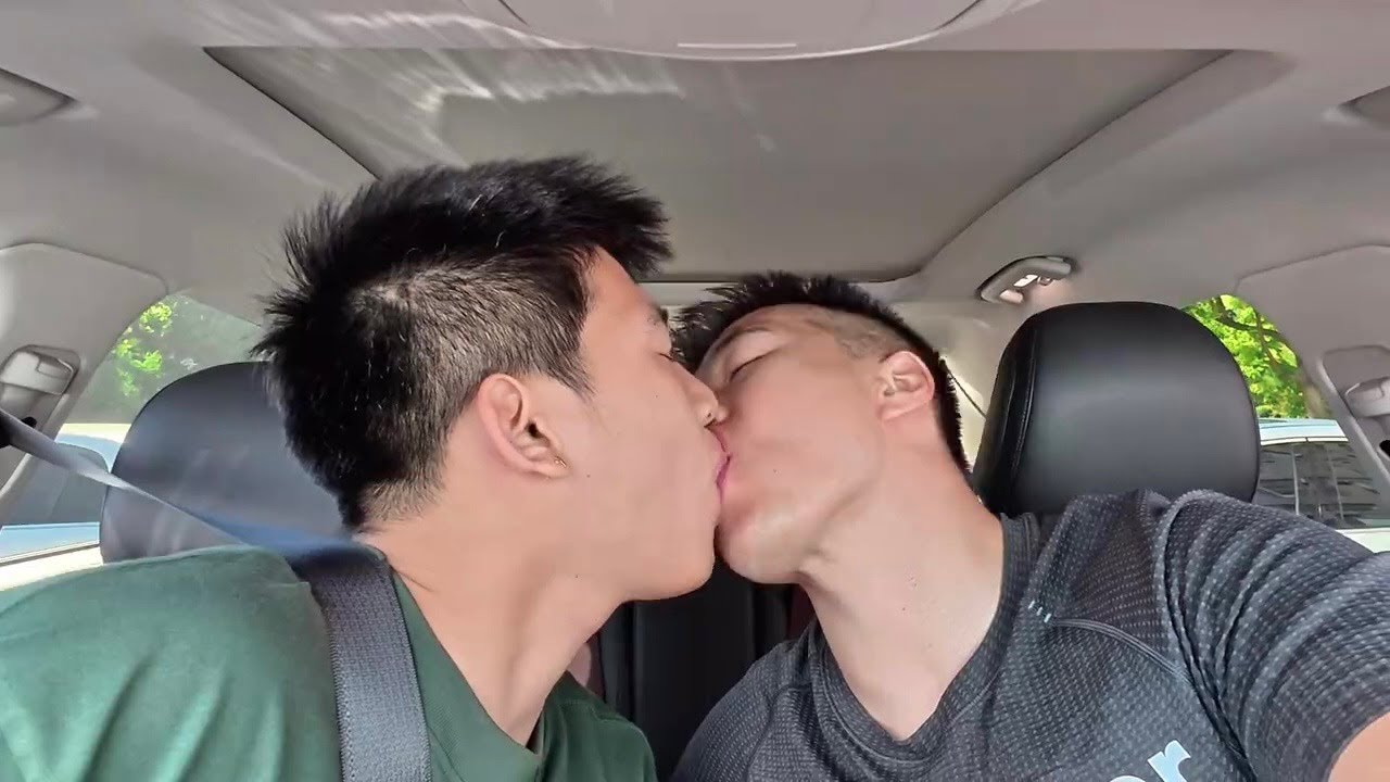 和男友整晚失眠直接出門去濱海路看日出🌄丨🌈夫夫星星與辰辰 Cute Gay Couple [SUB]