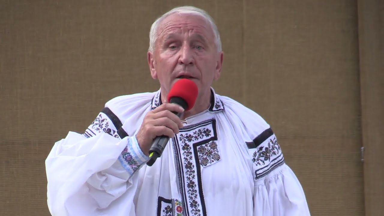 Oblíbená dechová hudba VLČNOVJANKA má ve svých řadách také skvělého legendárního zpěváka