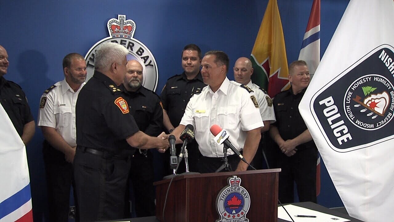 Thunder Bay Police, NAPS sign partnership agreement